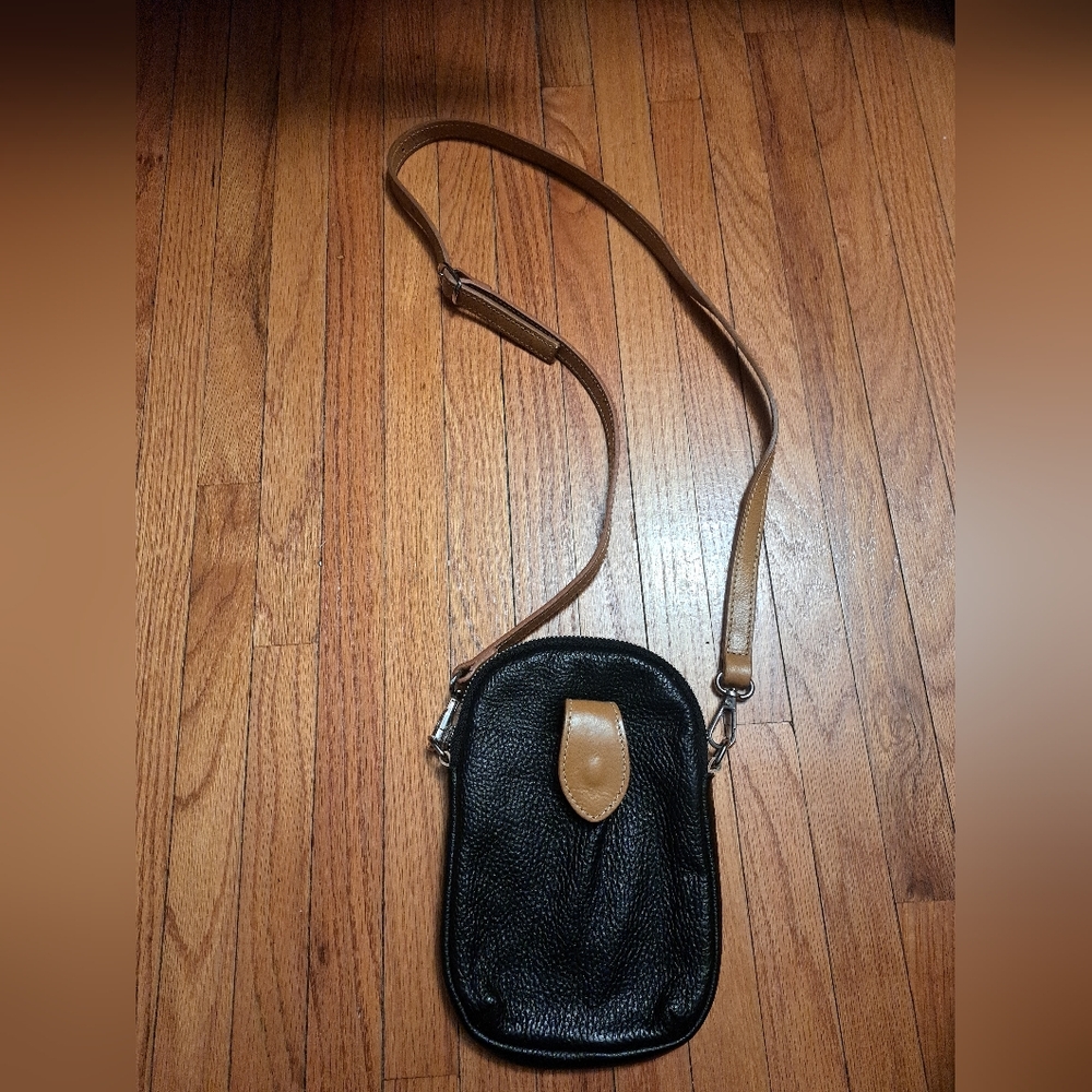 Divina Firenze black and tan pebbled leather small crossbody bag, like new. - Picture 1 of 4